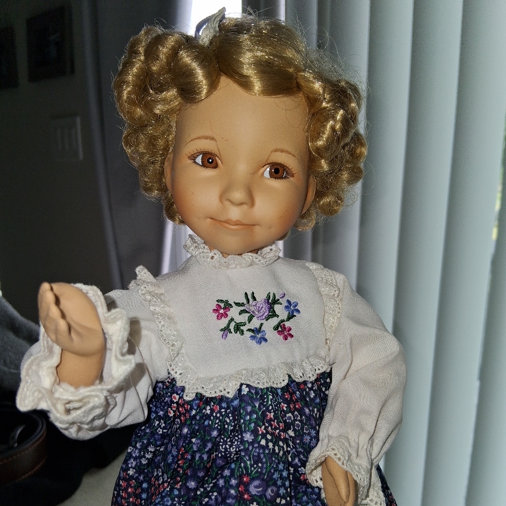 Vintage Dianna Effner From 1989 Floral Dress Porcelain Doll.